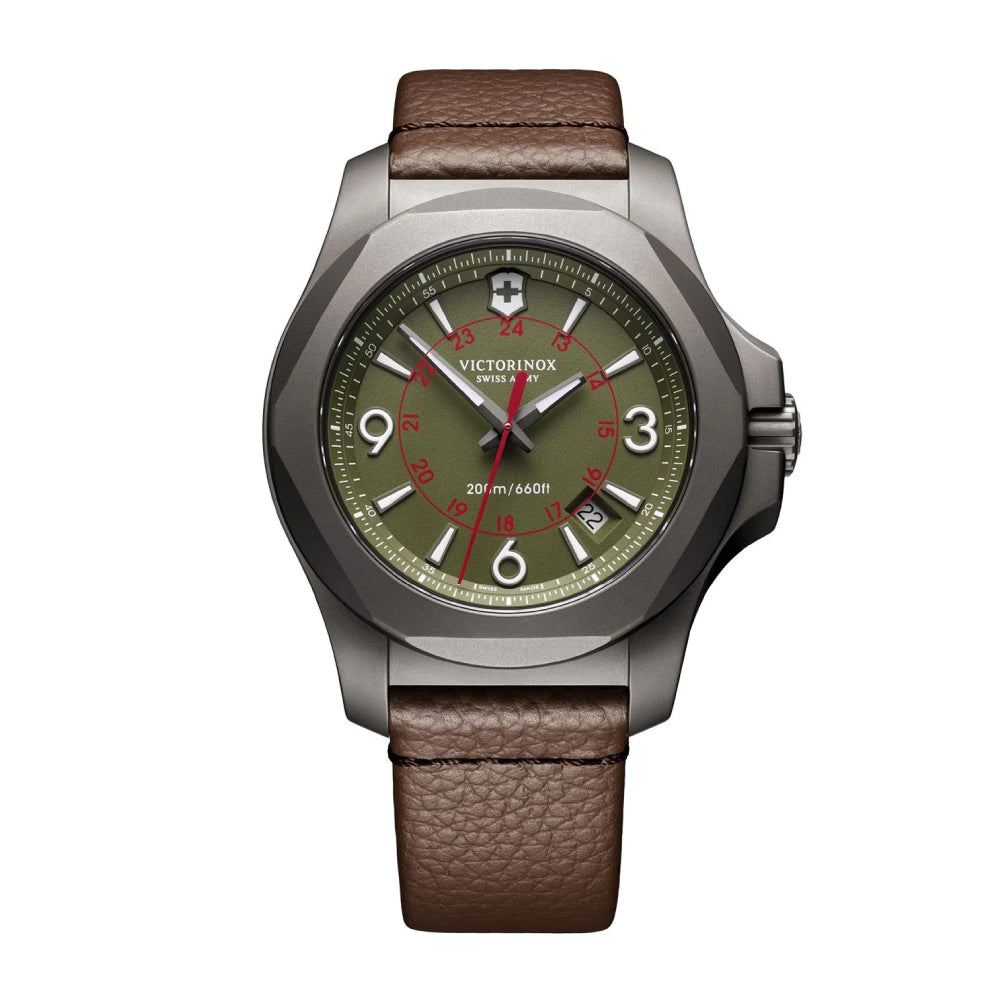 ساعة فيكتورينوكس الرجالية بحركة كوارتز ولون مينا أخضر - VTX-0052
