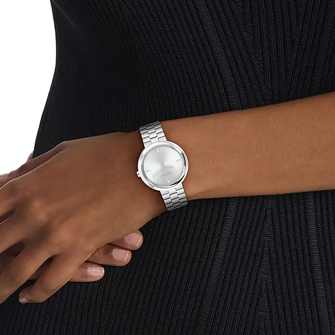 كالفن كلاين النسائية بحركة كوارتز فضي ميناء CK-0125