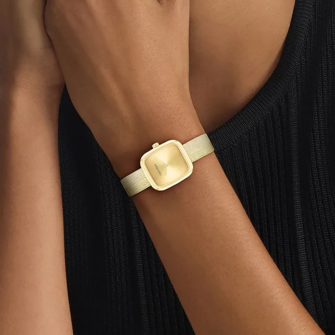 كالفن كلاين النسائية بحركة كوارتز ذهبي ميناء CK-0131