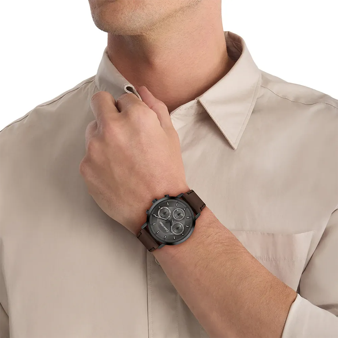 كالفن كلاين الرجالية بحركة كوارتز رمادي ميناء CK-0138