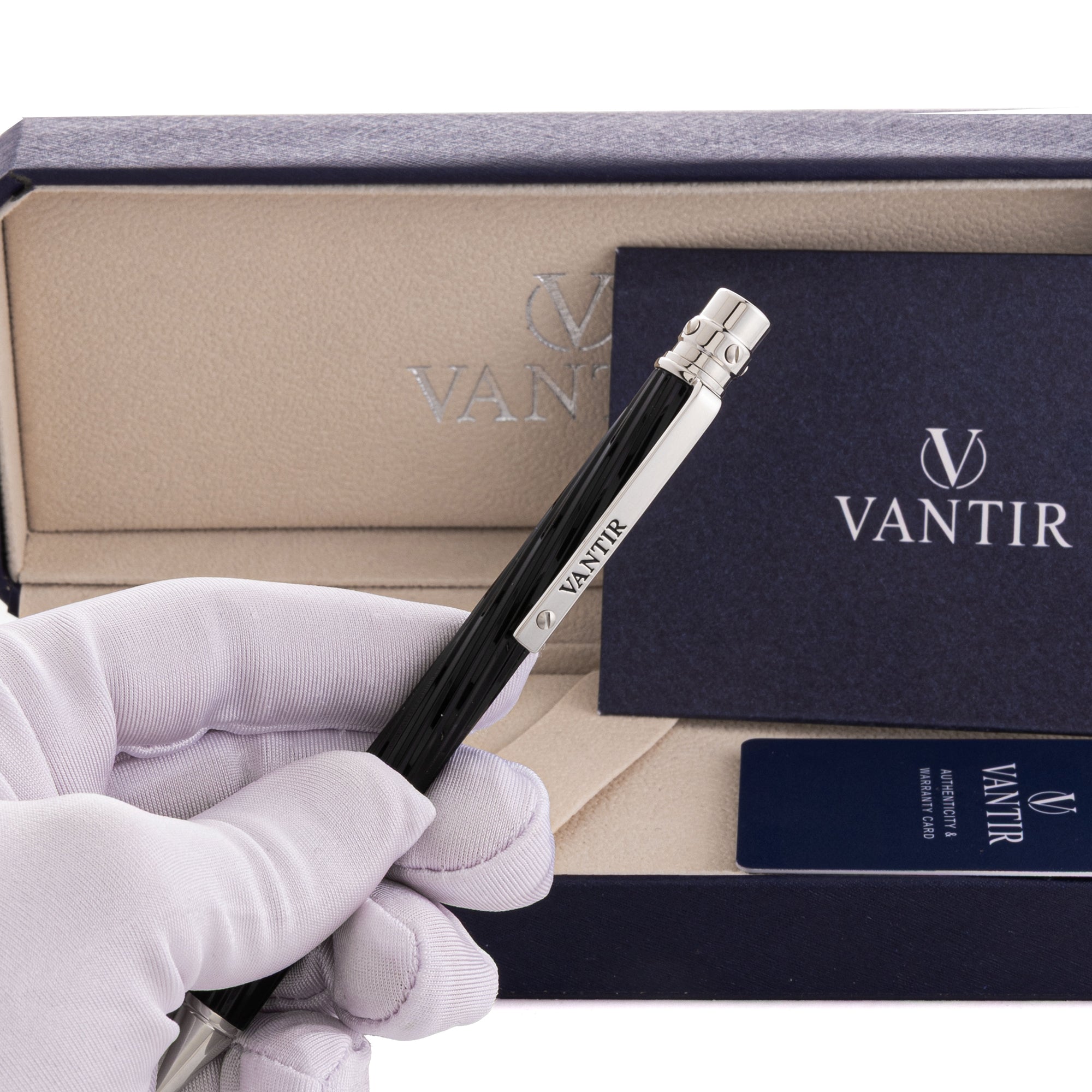 فانتيرقلم برنس اسود فضي بتصميم كستوم VNTPEN-0017