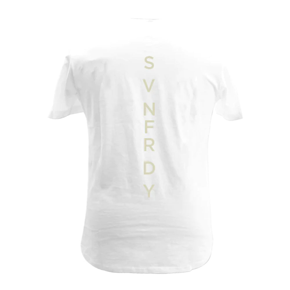 قميص باللون الأبيض للرجال والنساء من سيفين فرايداي - SFTS-0044