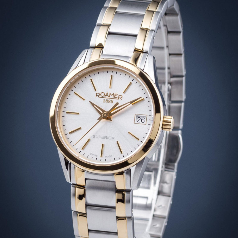 ساعة رومر النسائية بحركة كوارتز ولون مينا فضي - ROA-0016