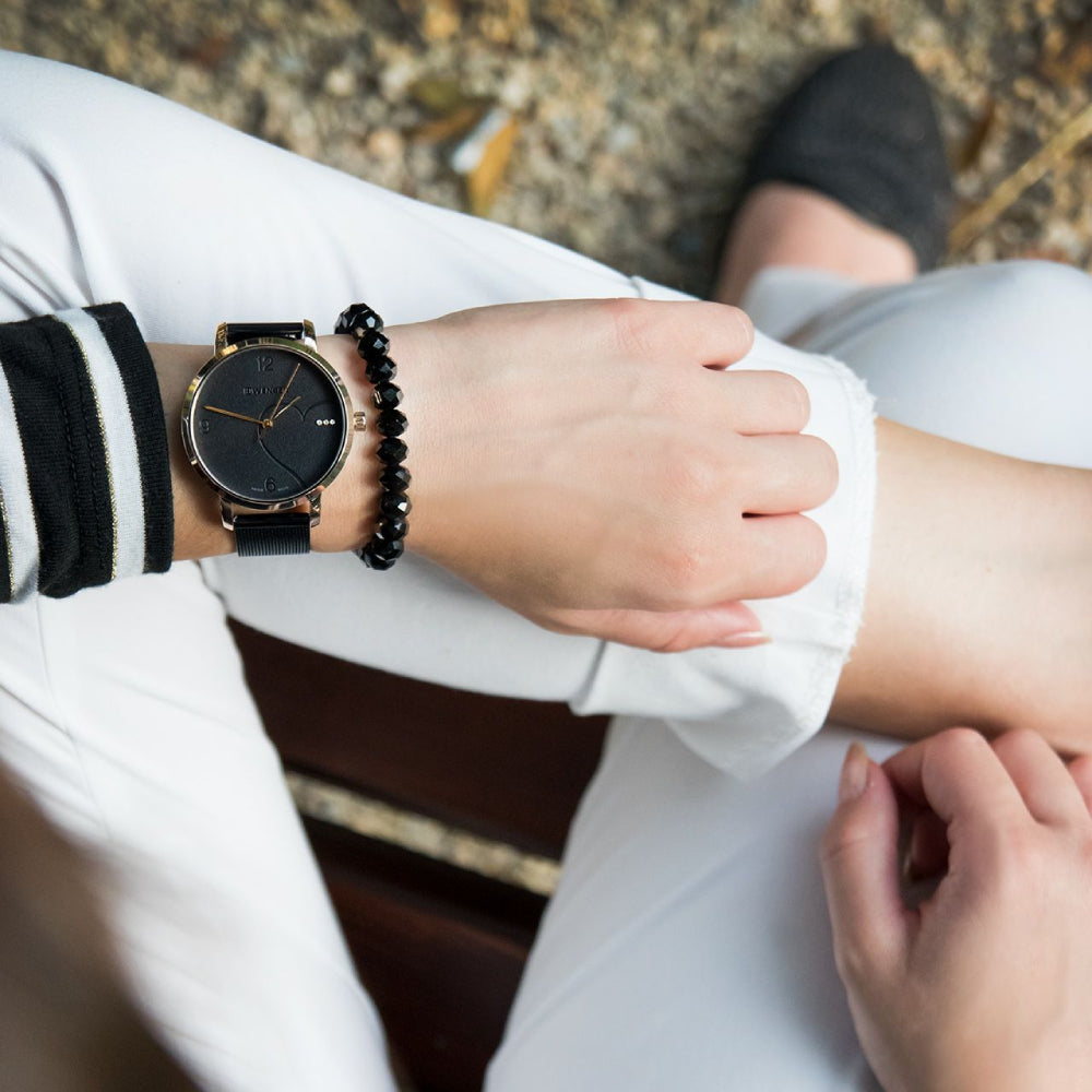 ساعة فينجر النسائية بحركة كوارتز ولون مينا أسود - WNG-0034