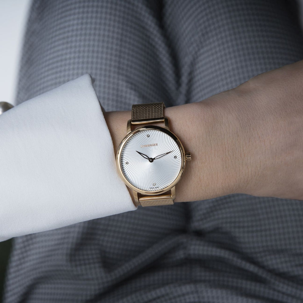 ساعة فينجر النسائية بحركة كوارتز ولون مينا فضي - WNG-0020