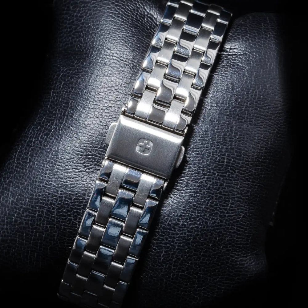 ساعة فينجر النسائية بحركة كوارتز ولون مينا فضي - WNG-0021