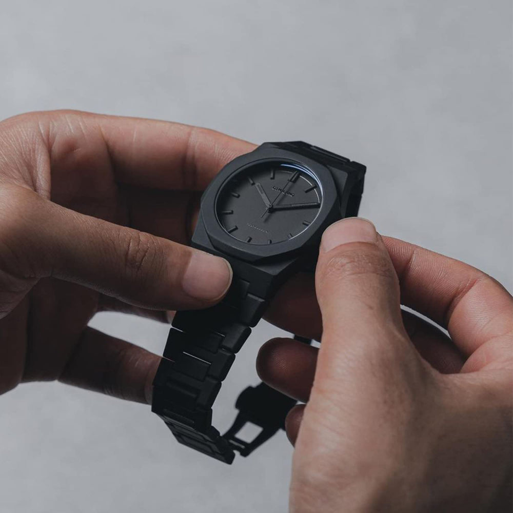 D1 Milano Shadow Polycarbonate Watch for Men and Women, Quartz Movement - ML-0103