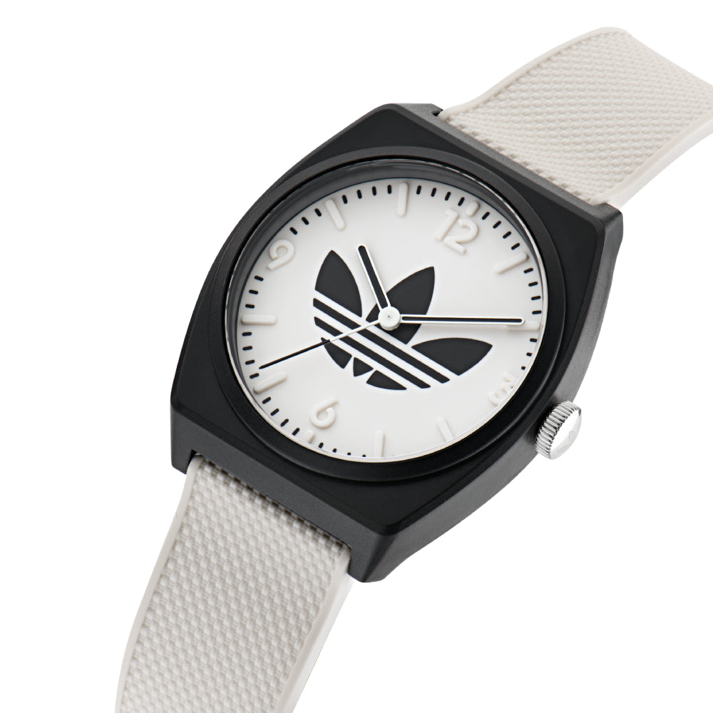ساعة أديداس للرجال والنساء بحركة كوارتز ولون مينا أبيض - ADS-0090
