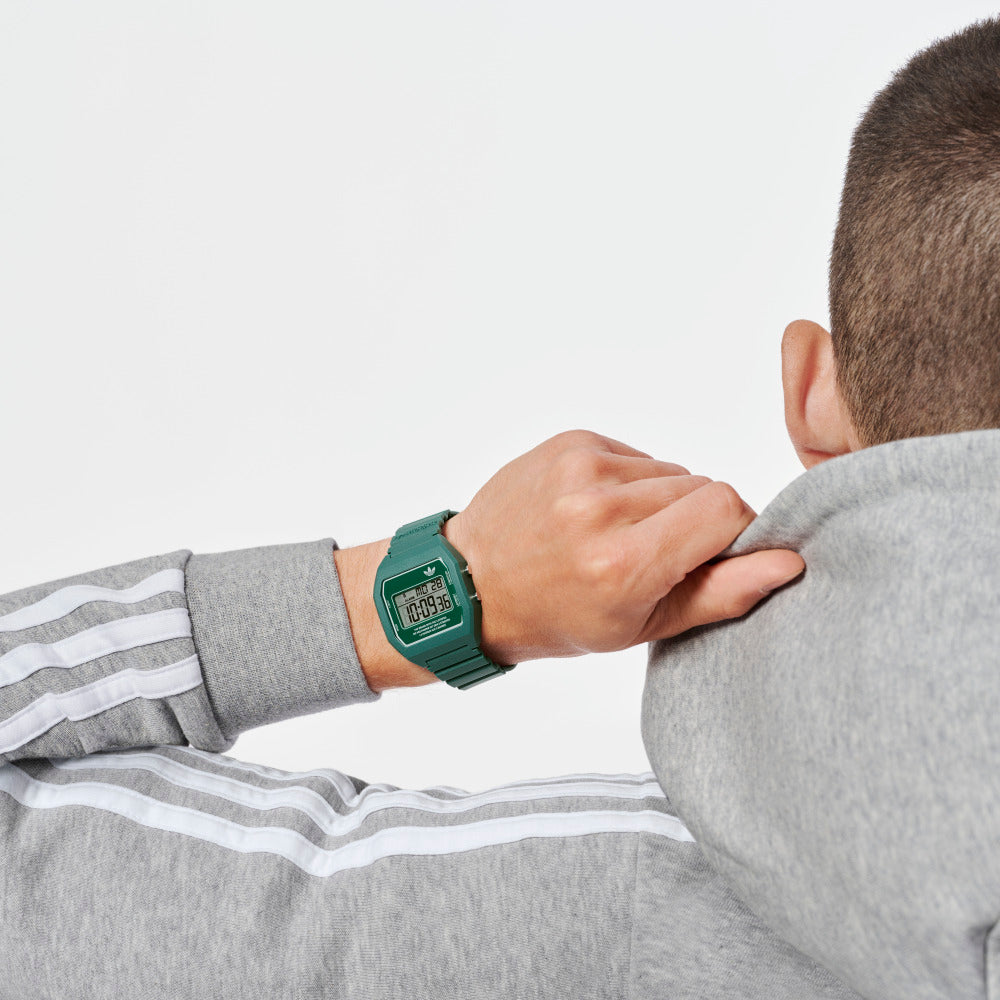 ساعة أديداس للرجال والنساء بحركة رقمية ولون مينا أخضر - ADS-0099