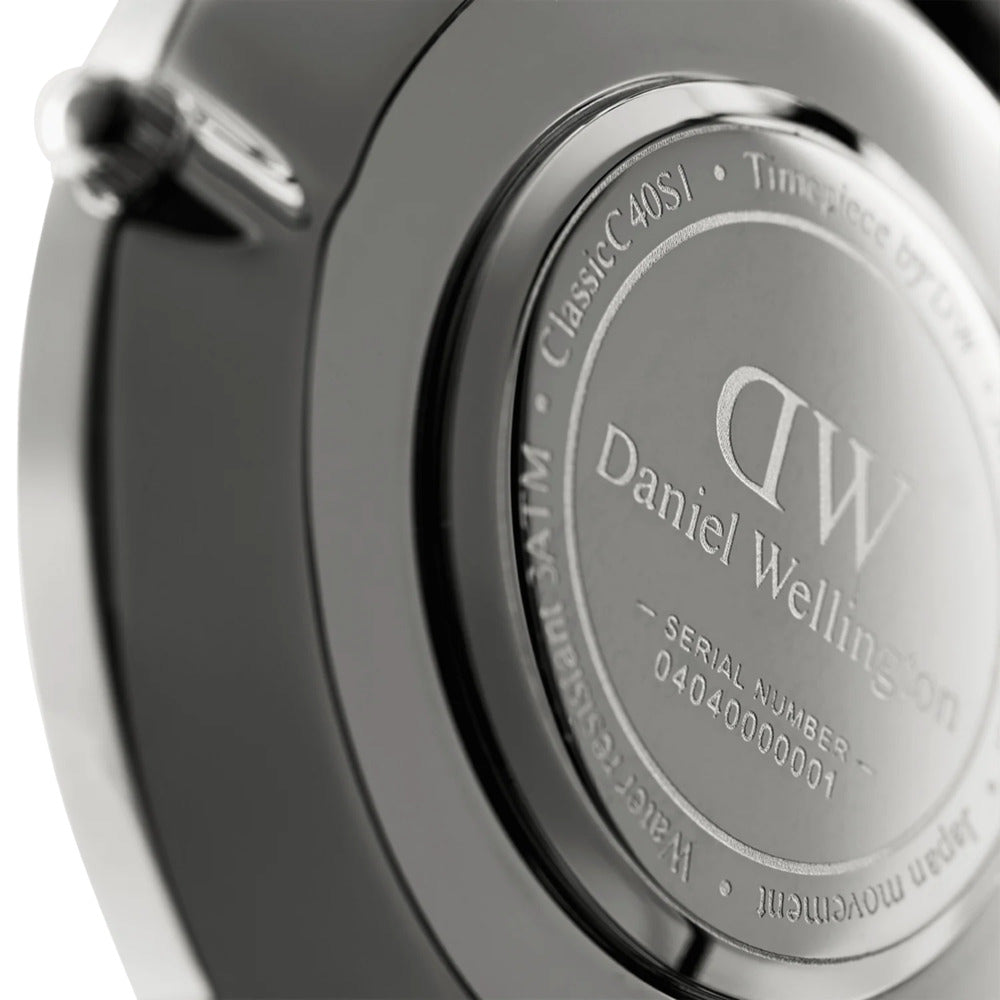 ساعة دانيال ولينغتون الرجالية بحركة كوارتز ولون مينا أسود - DW-1149