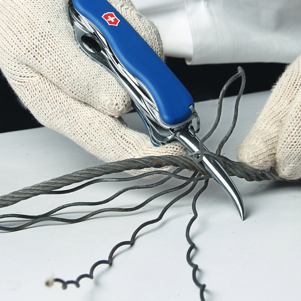 أداة متعددة الإستخدام السويسرية باللون الأزرق من فيكتورينوكس - VTKF-0127