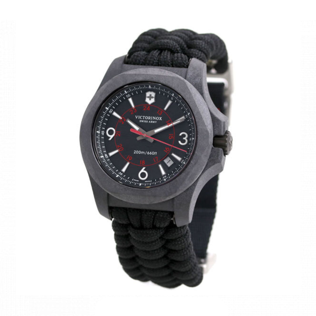 ساعة فيكتورينوكس الرجالية بحركة كوارتز ولون مينا أسود - VTX-0049+SET