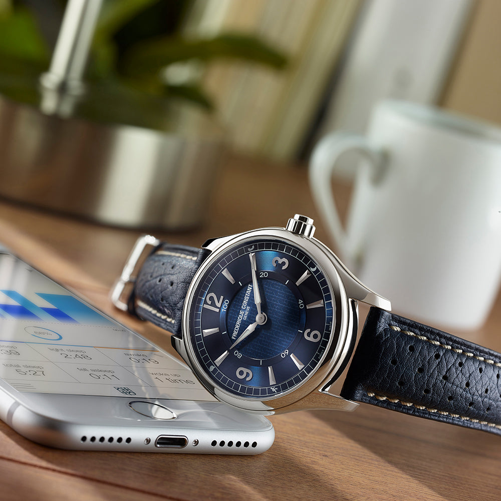 ساعة فريدريك كونستانت الرجالية بحركة كوارتز ولون مينا أزرق - FC-0062