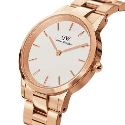 Kylie hot sale daniel wellington