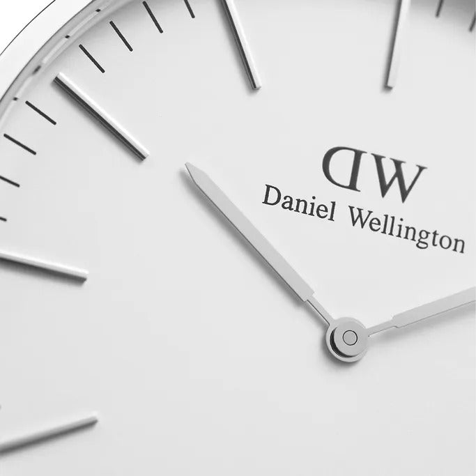 ساعة دانيال ولينغتون الرجالية بحركة كوارتز ولون مينا أبيض - DW-0207