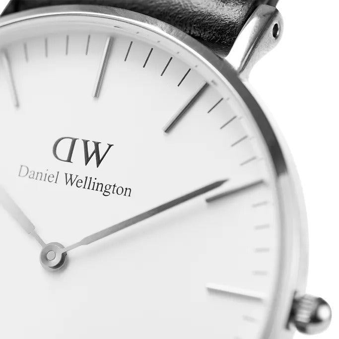 ساعة دانيال ولينغتون النسائية بحركة كوارتز ولون مينا أبيض - DW-0602