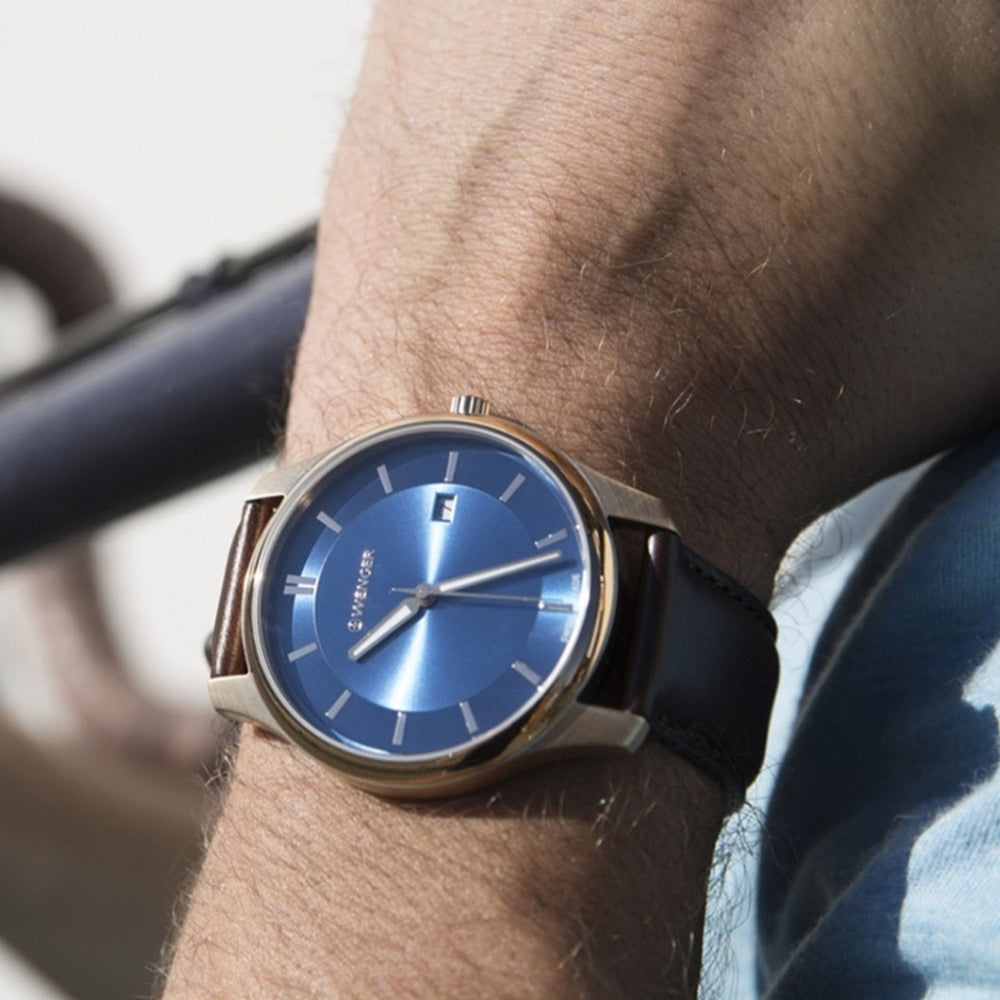 ساعة فينجر الرجالية بحركة كوارتز ولون مينا أزرق - WNG-0038