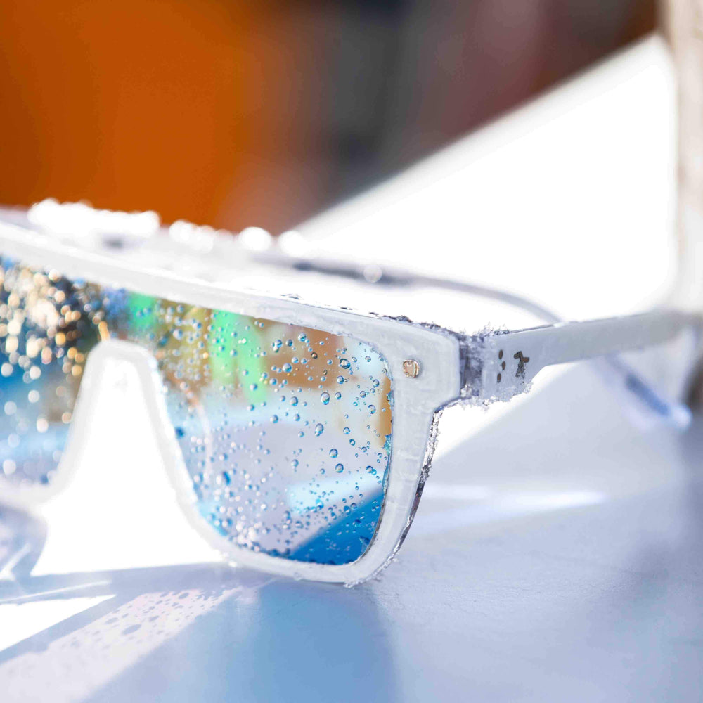 نظارات شمسية باللون الأبيض للرجال والنساء من سيفين فرايداي - SFSG-0017