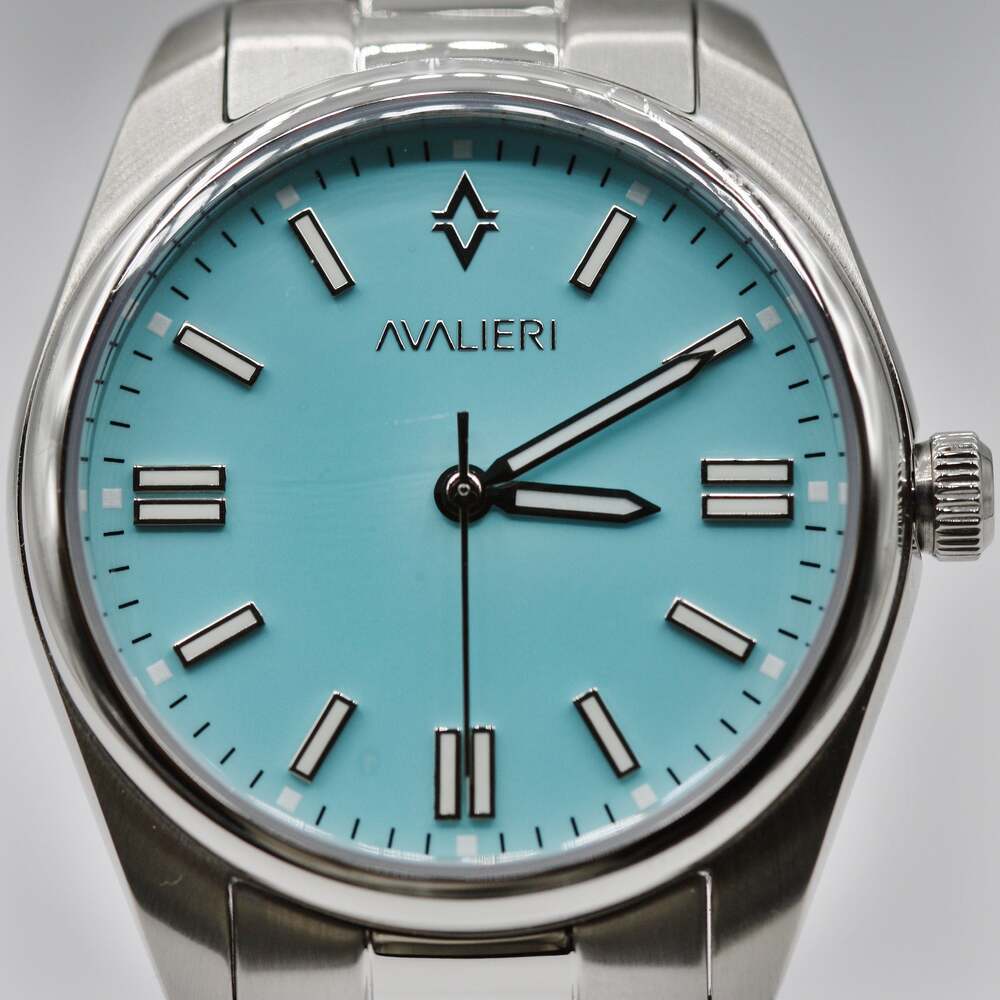 Avalieri Men's Quartz Blue Dial Watch - AV-2584B