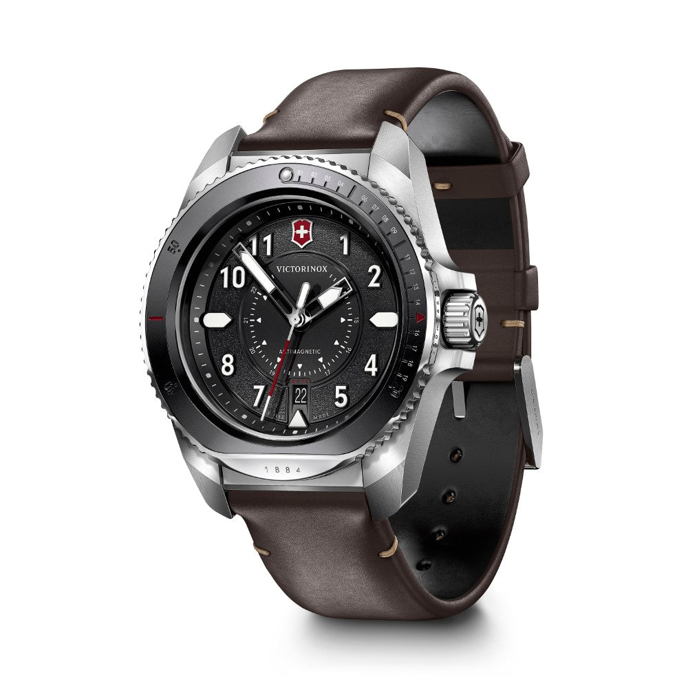 Victorinox Men's Quartz Watch with Black Dial - VTX-0137+STRAP+ACCS.WALLET