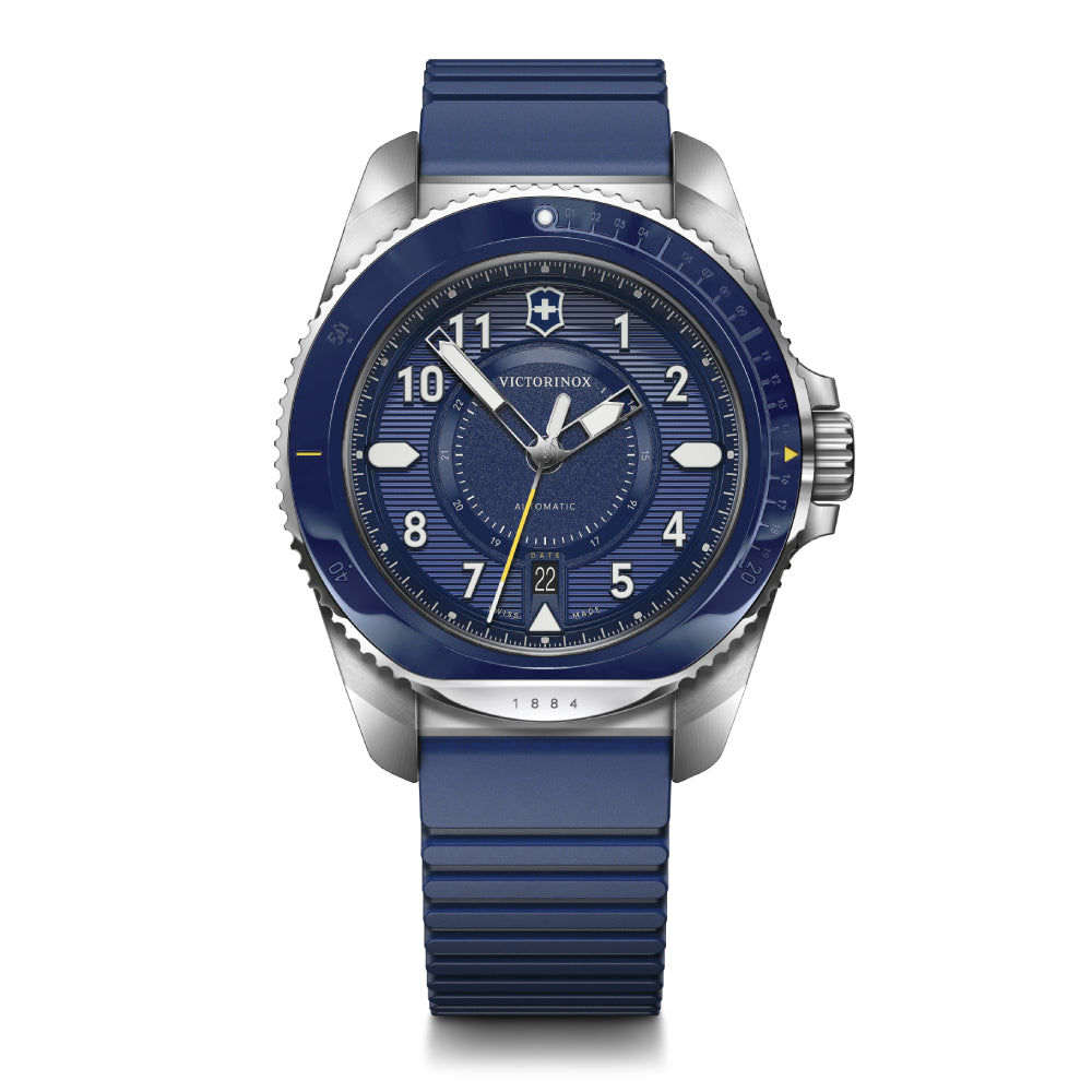 ساعة فيكتورينوكس الرجالية بحركة أوتوماتيكية ولون مينا أزرق - VTX-0139+STRAP+ACCS.WALLET