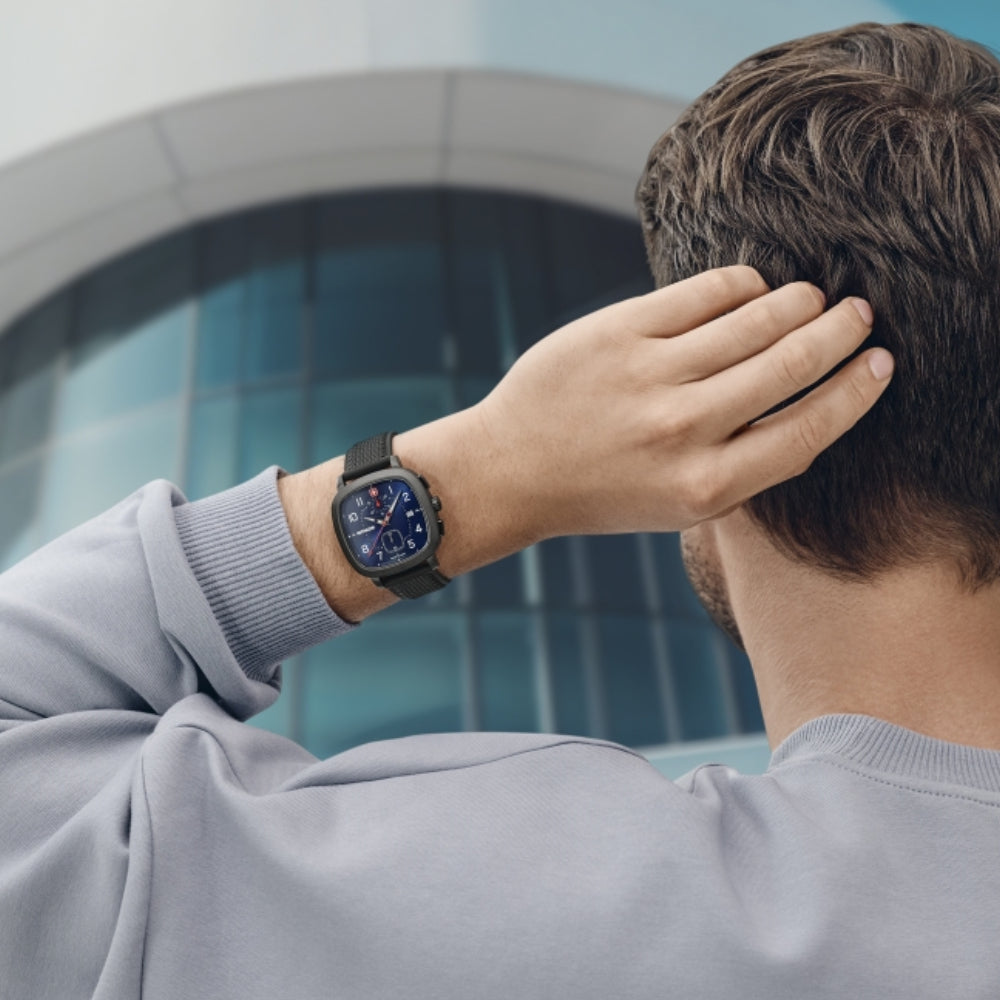Wenger Men's Quartz Watch with Blue Dial - WNG-0117