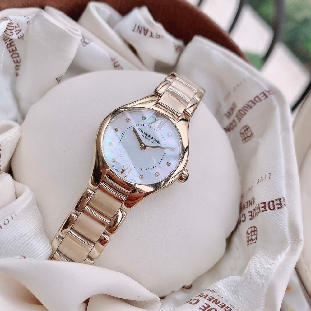 Women s Quartz Watch White Dial RW 0017 DMND 10