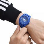 Men's and Women's Quartz Watch with Blue Dial - صورة 5