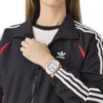 Men's and Women's Quartz Watch with White Dial - Image 10