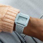 Women's Quartz Watch with Blue Dial - Image 6