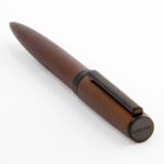 Brown and Black Ballpoint Pen - صورة 3