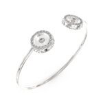 سوار فضي نسائي