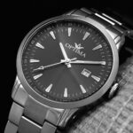 men's watch with quartz movement and black dial - صورة 3