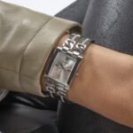 Women's Quartz Watch with Silver Dial - صورة 6