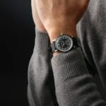 men's watch automatic movement gray dial - صورة 4