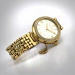 Women's watch quartz movement white dial - صورة 3